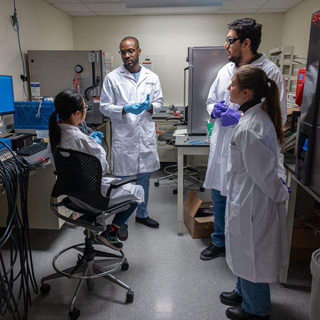 World-Class Labs, Cutting-Edge Facilities